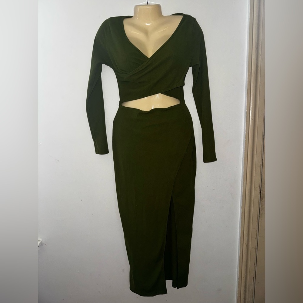 Chic Green Cutout Dress